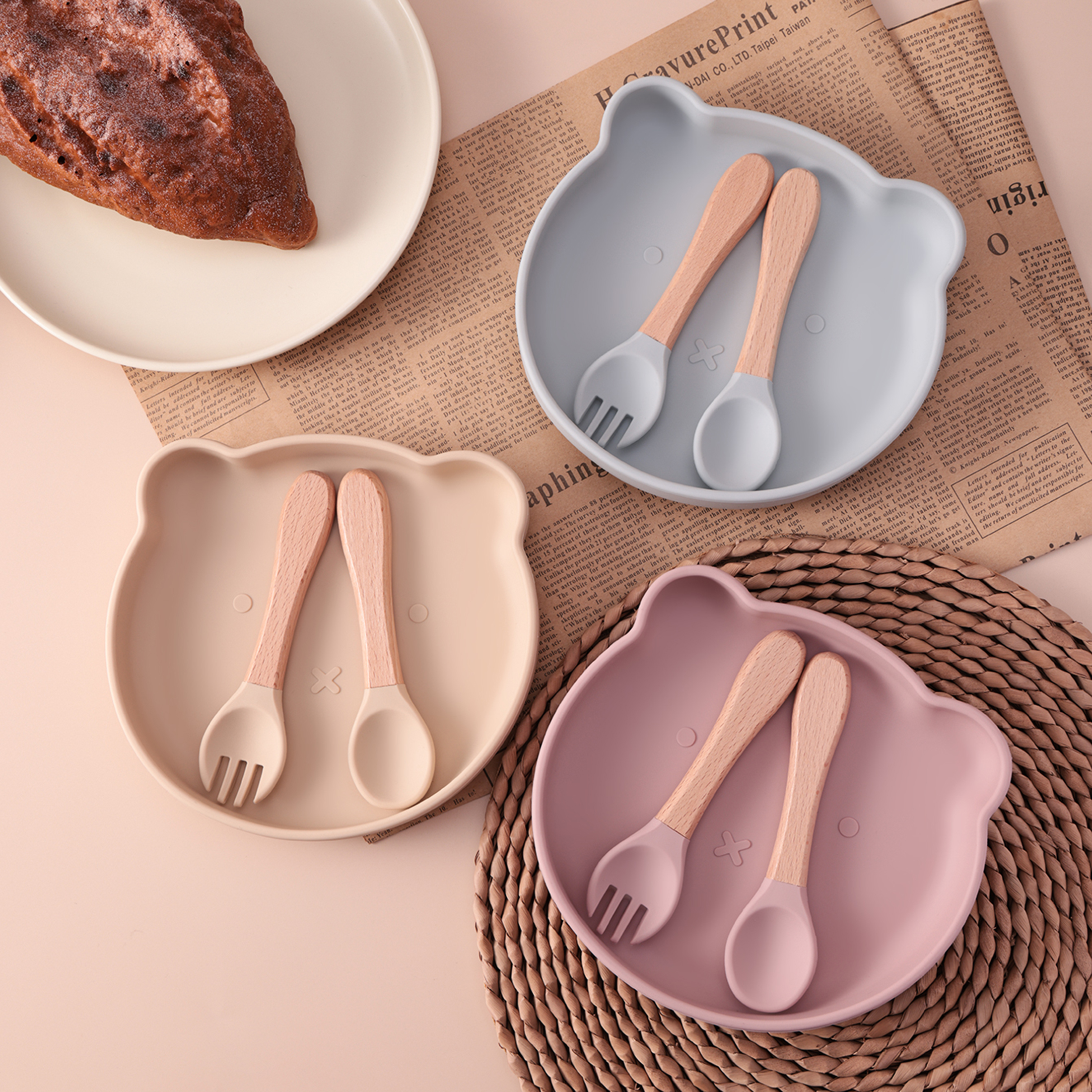 3PCS Cartoon Bear Silicone Suc – Self Feed Spoon Bewertung und Preis